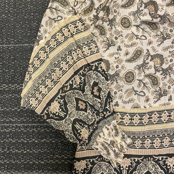 Spell Journey Blouse in Ash Size Large - Picture 9 of 15